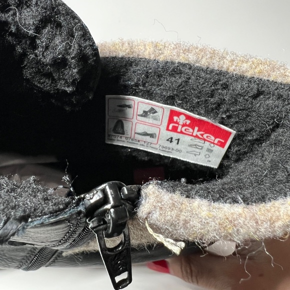 Rieker Fee 93 Woman’s Black Ankle Bootie Foldover Side Tie Zipper Size 41 - Picture 9 of 13